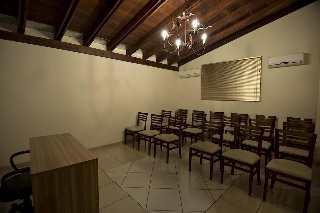 Grand Enio Hotel E Cantina Варжинья Экстерьер фото